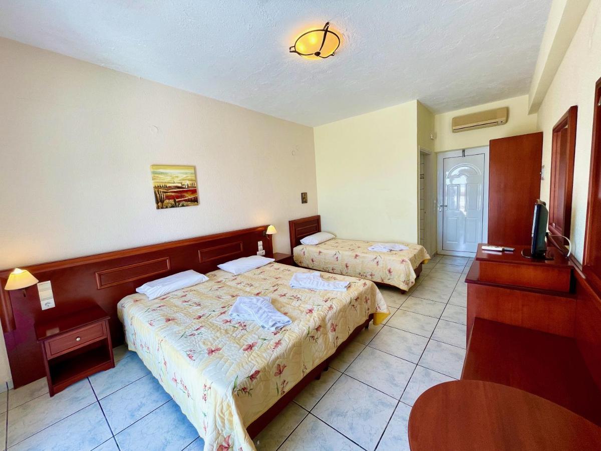 Venardos Hotel Agia Pelagia  Екстериор снимка