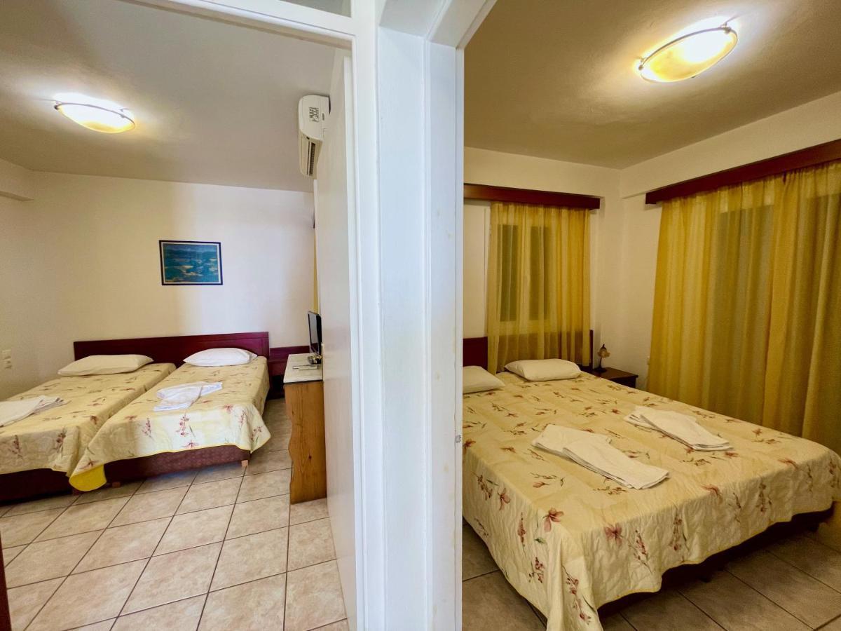 Venardos Hotel Agia Pelagia  Екстериор снимка
