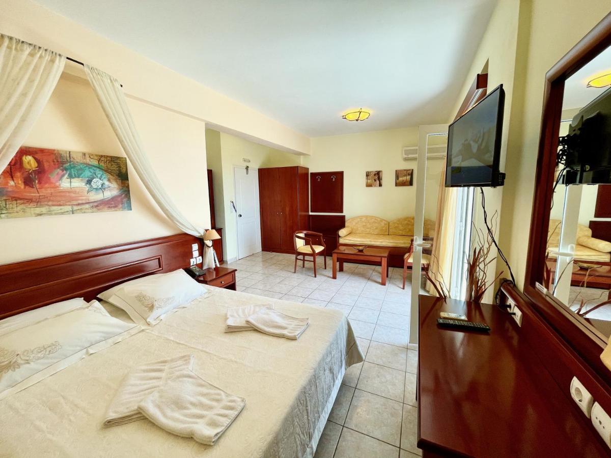 Venardos Hotel Agia Pelagia  Екстериор снимка