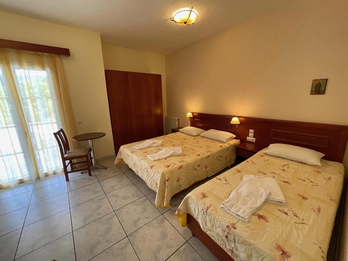 Venardos Hotel Agia Pelagia  Екстериор снимка
