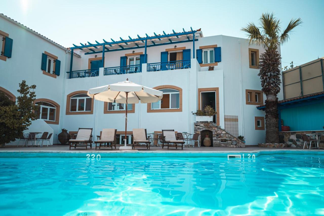 Venardos Hotel Agia Pelagia  Екстериор снимка