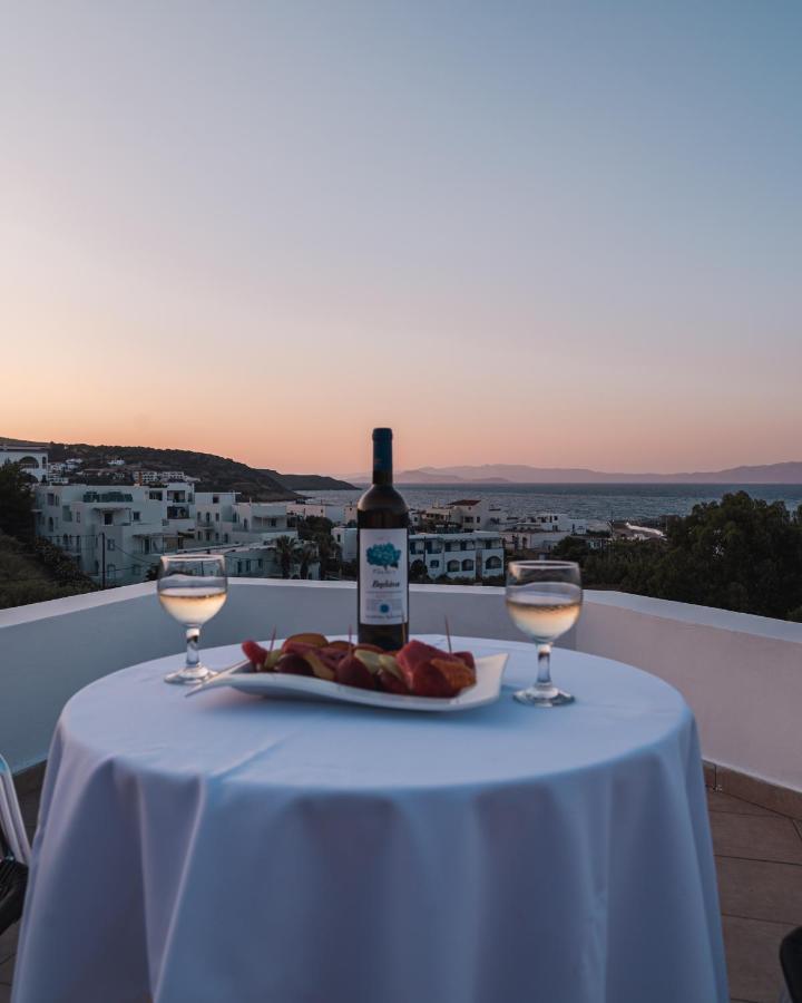 Venardos Hotel Agia Pelagia  Екстериор снимка