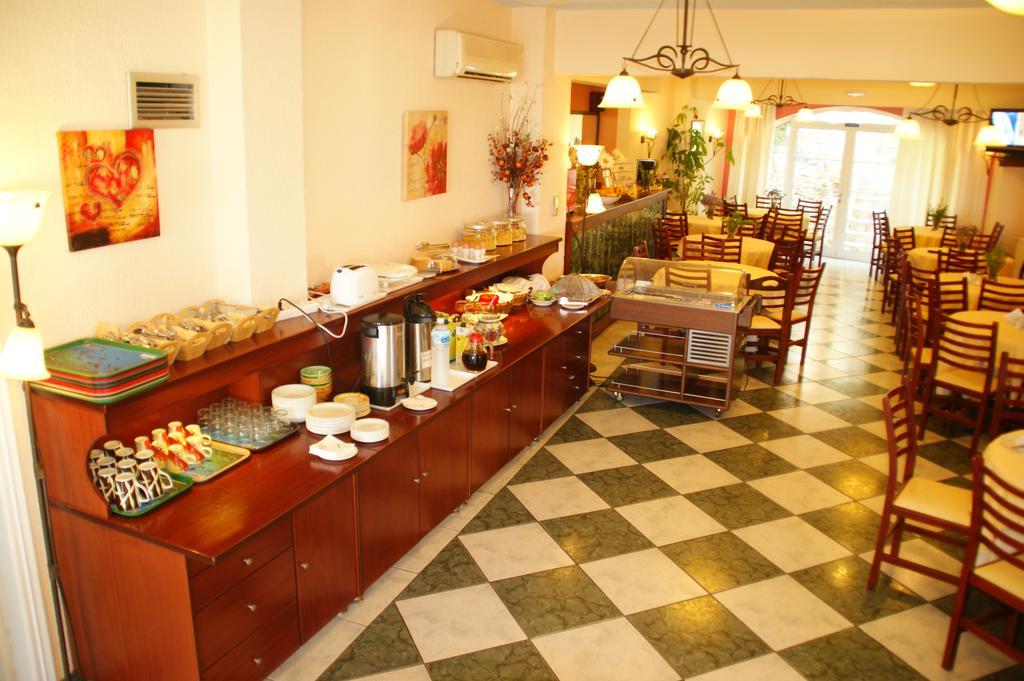Venardos Hotel Agia Pelagia  Екстериор снимка