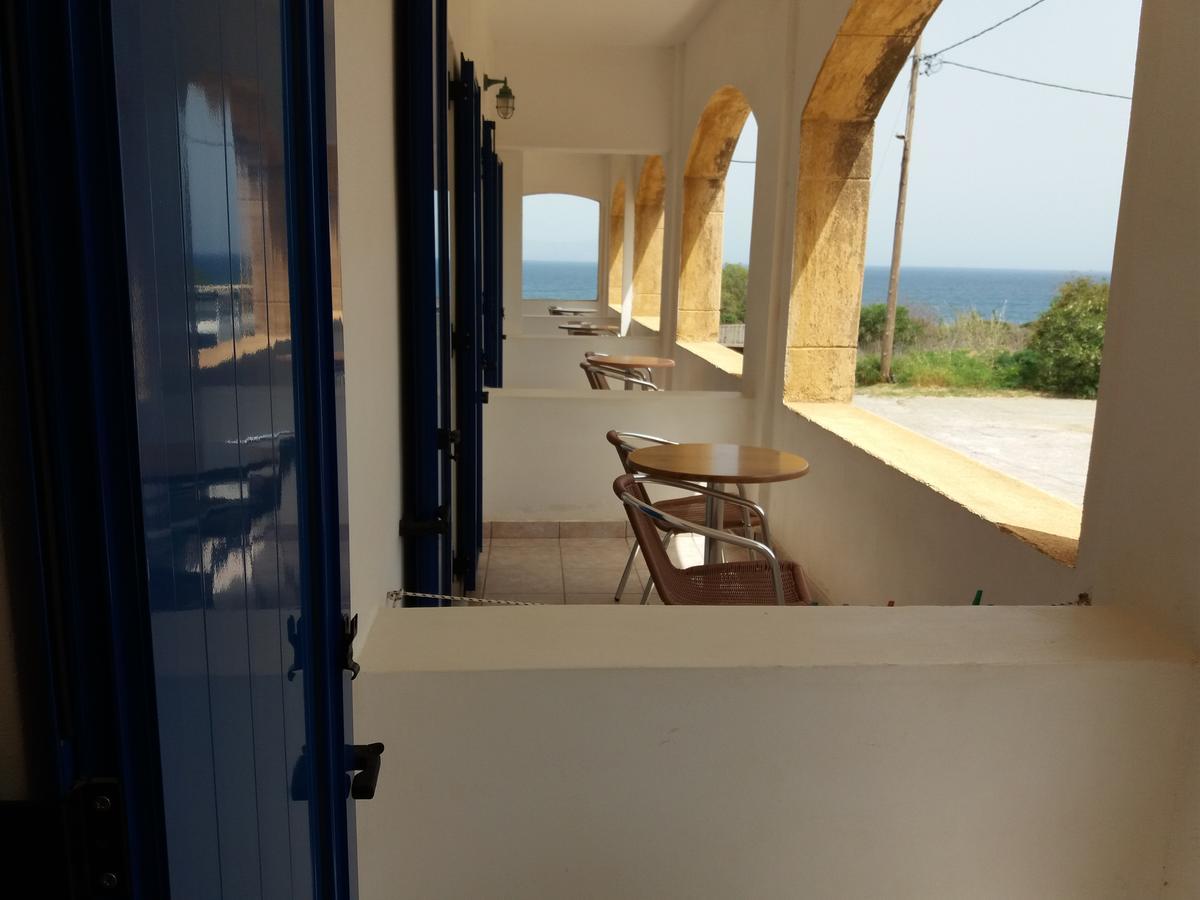 Venardos Hotel Agia Pelagia  Екстериор снимка